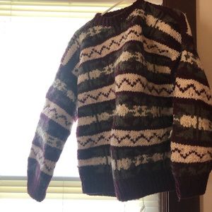Wool pullover